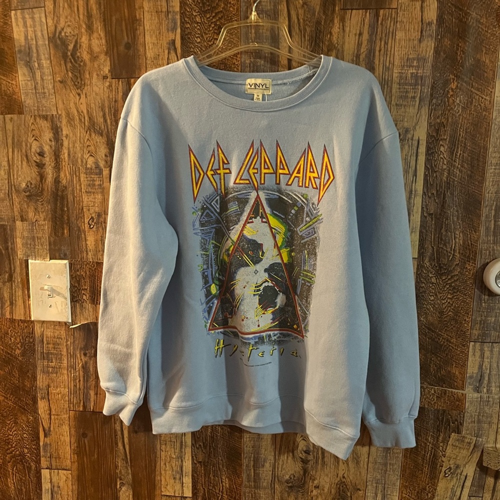 NWT Def Leppard long sleeve sweater lite blue unisex size medium